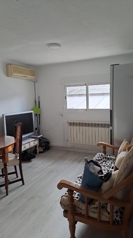 Habitaciones En Apartamento Compartido De Pozuelo de Alarcón Eksteriør billede