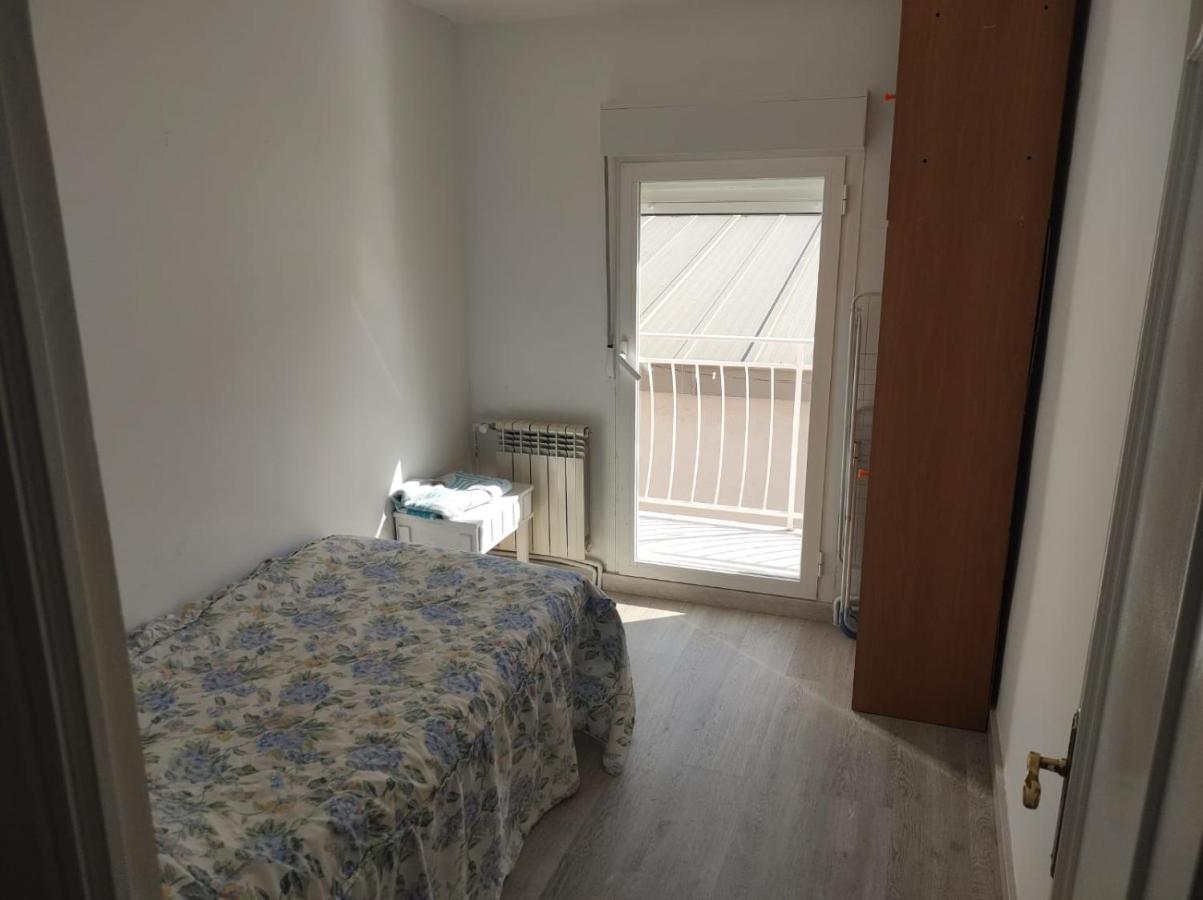 Habitaciones En Apartamento Compartido De Pozuelo de Alarcón Eksteriør billede