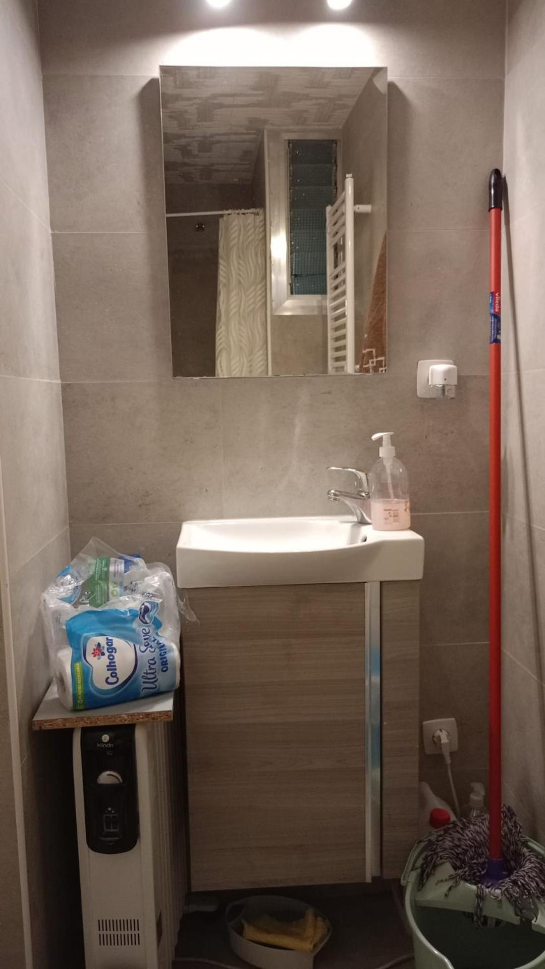 Habitaciones En Apartamento Compartido De Pozuelo de Alarcón Eksteriør billede